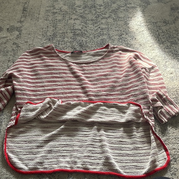 Jella Couture sweater - Picture 7 of 9